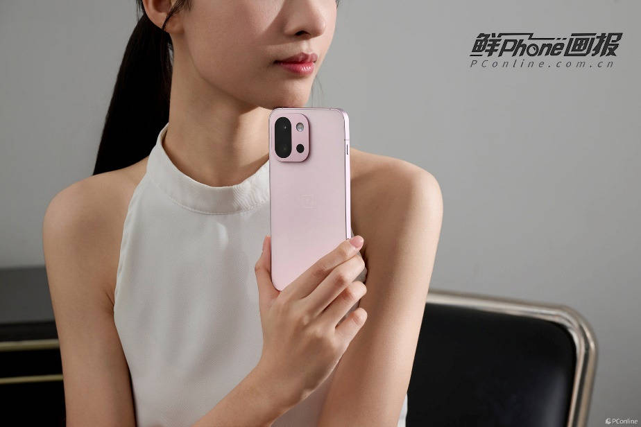 高顏高性能，和一加 13T開啟閑暇美好時光:高性能磁鐵
